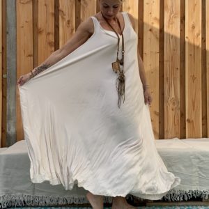 Maxi lange jurk - off white kleur.- one size