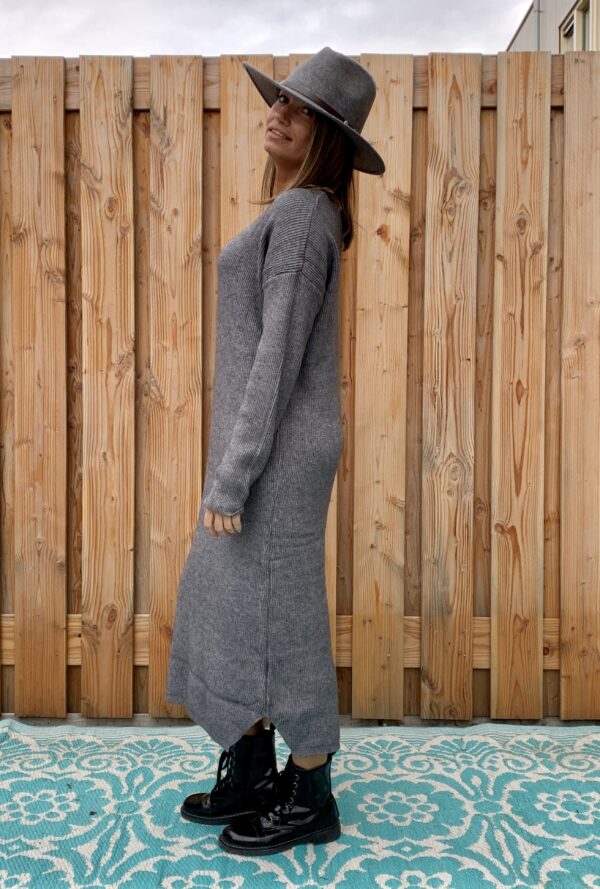 Sofia Maxi gebreiden donker grijs jurk - one size.