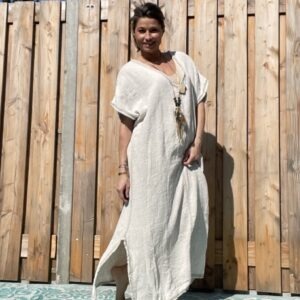 Daniela katoenen jurk-one size - Licht crème kleur.