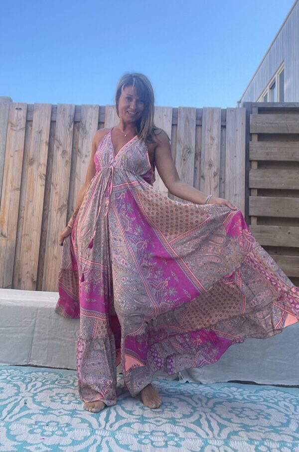 Destina Maxi jurk van Jot – one size- Rose kleur.