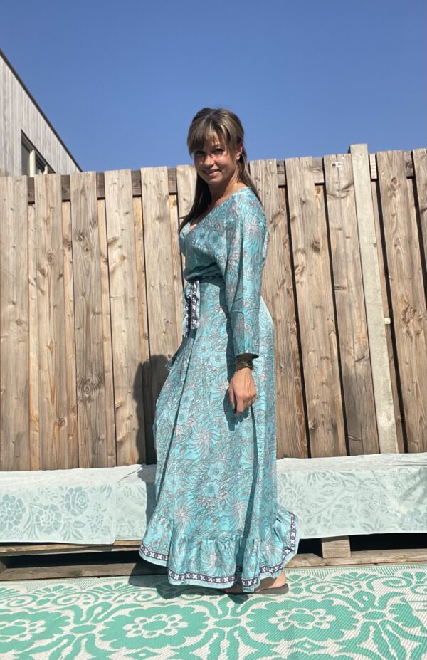 Boho Maxi Wikkel Dress – one size -Blauwe kleur.