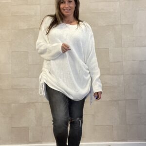 Anastasia trui- one size- Off witte kleur. 