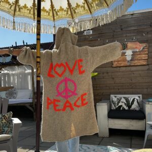 Peace Taken vest -met capuchon -camel kleur.